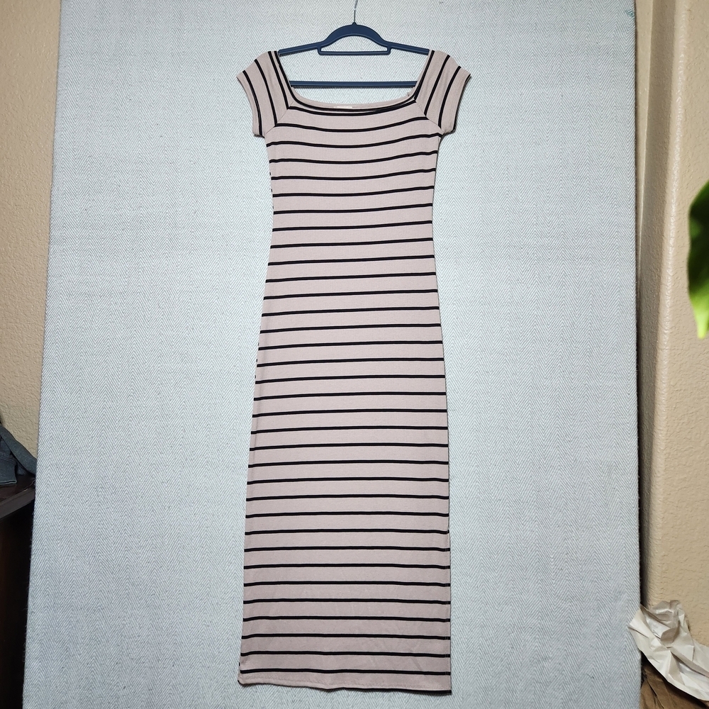 See You Monday SYM Large Striped Pink and Black Maxi Stretchy Sweater Dress